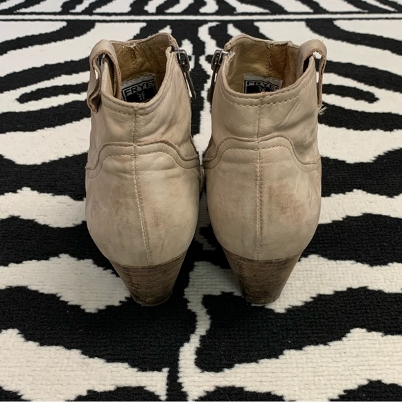 Frye Reina Ash Leather Ankle Booties Size 9 - Picture 8 of 15